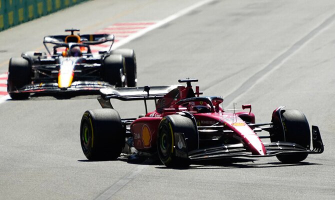 Charles Leclerc y Max Verstappen luchan por el campeonato en la Formula 1