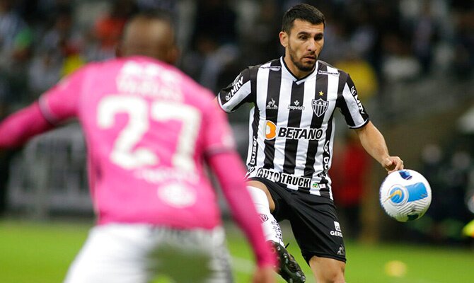 Junior Alonso es una de las figuras del Atletico Mineiro en Brasil