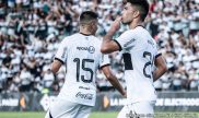 Brian Montenegro de Olimpia festeja un gol en el campeonato paraguayo