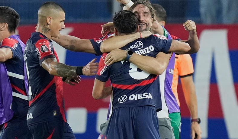 El Ciclón quiere achicar distancias: Pronósticos de Cerro Porteño vs Palmeiras