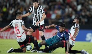 Choque con historia en La Huerta: Cuotas y pronósticos de Libertad vs Sao Paulo