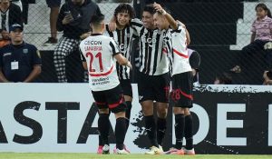 Clásico con mucho en juego por el campeonato: Apuestas de Olimpia vs Libertad