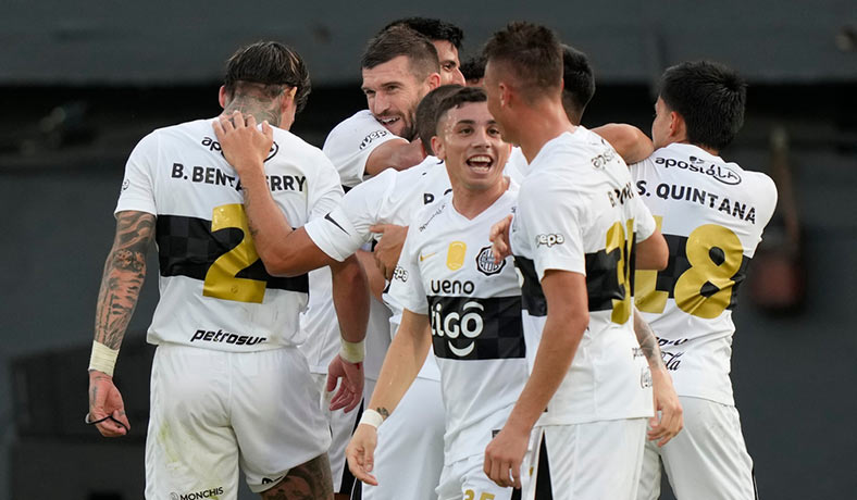 Cuotas de apuestas de Olimpia vs Nacional en un duelo directo por la cima del Clausura