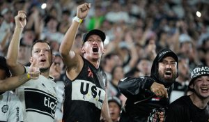 Pronósticos de Olimpia vs Velez Sarsfield: Cuotas parejas y obligación de sumar