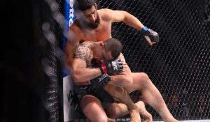 UFC 328: Pronósticos para Chimaev vs Strickland, Van vs Taira y más combates