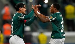 Palmeiras vs Inter: Apuestas y cuotas para un choque en la parte alta